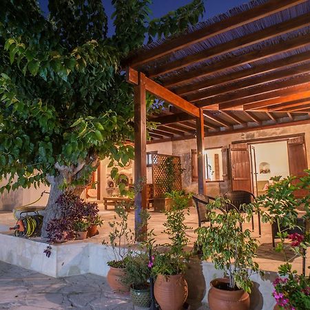 منزل الضيف Pano Akourdalia  في Chloe'S House المظهر الخارجي الصورة