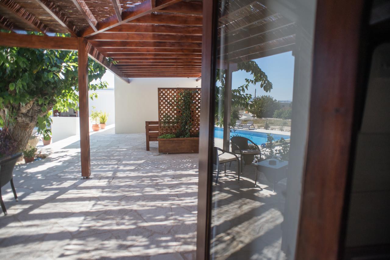 منزل الضيف Pano Akourdalia  في Chloe'S House المظهر الخارجي الصورة