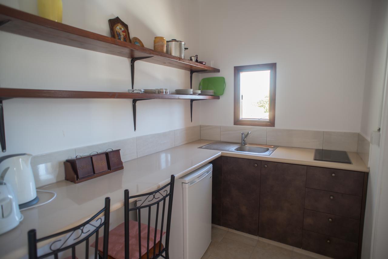 منزل الضيف Pano Akourdalia  في Chloe'S House المظهر الخارجي الصورة