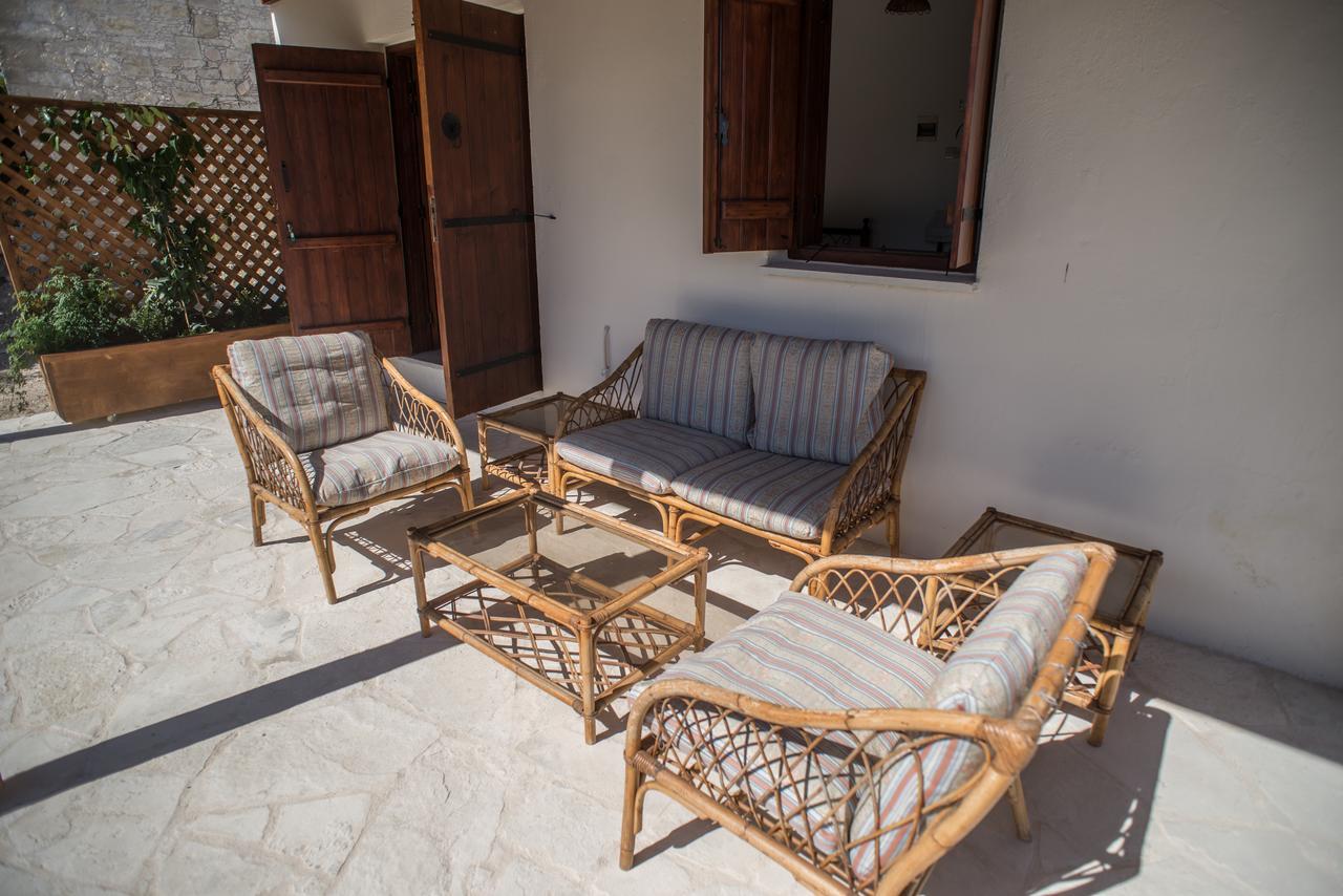 منزل الضيف Pano Akourdalia  في Chloe'S House المظهر الخارجي الصورة